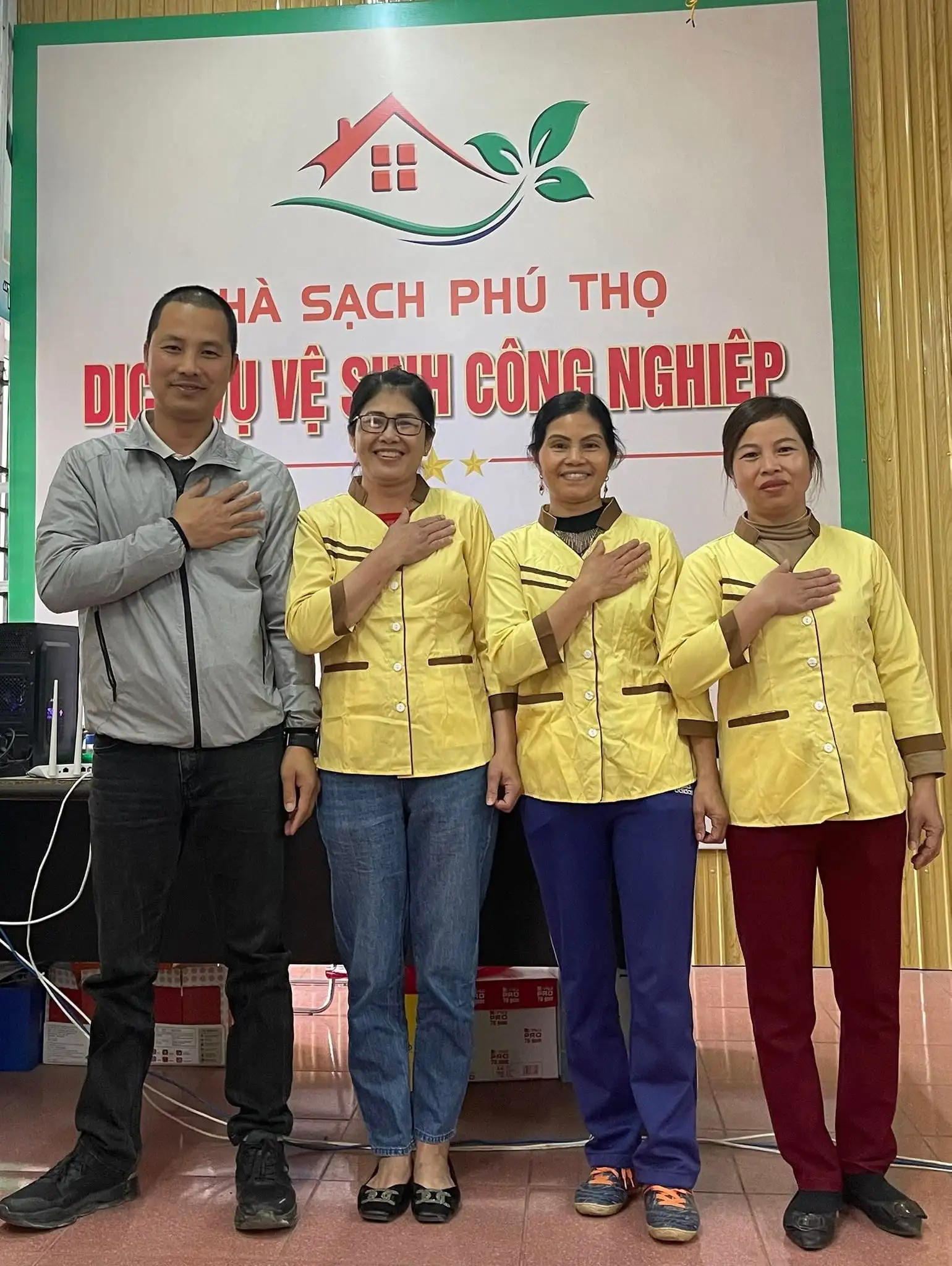 Ưng ý mới tính phí